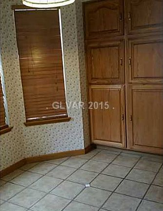 5th image of 4813 Evergreen Glen Dr