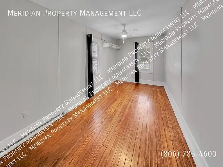 2320 20th St — Photo 12