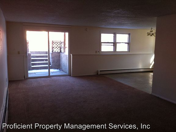 3rd image of 1177 Harding Ave APT 2