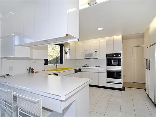Sold by Robert E. Hill  | media 5