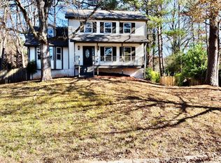 627 Huntington Way NW, Lilburn, GA 30047