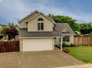 3227 Knoll Dr, Newberg, OR 97132