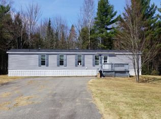 33 Bickford Ter, Enfield, ME 04493