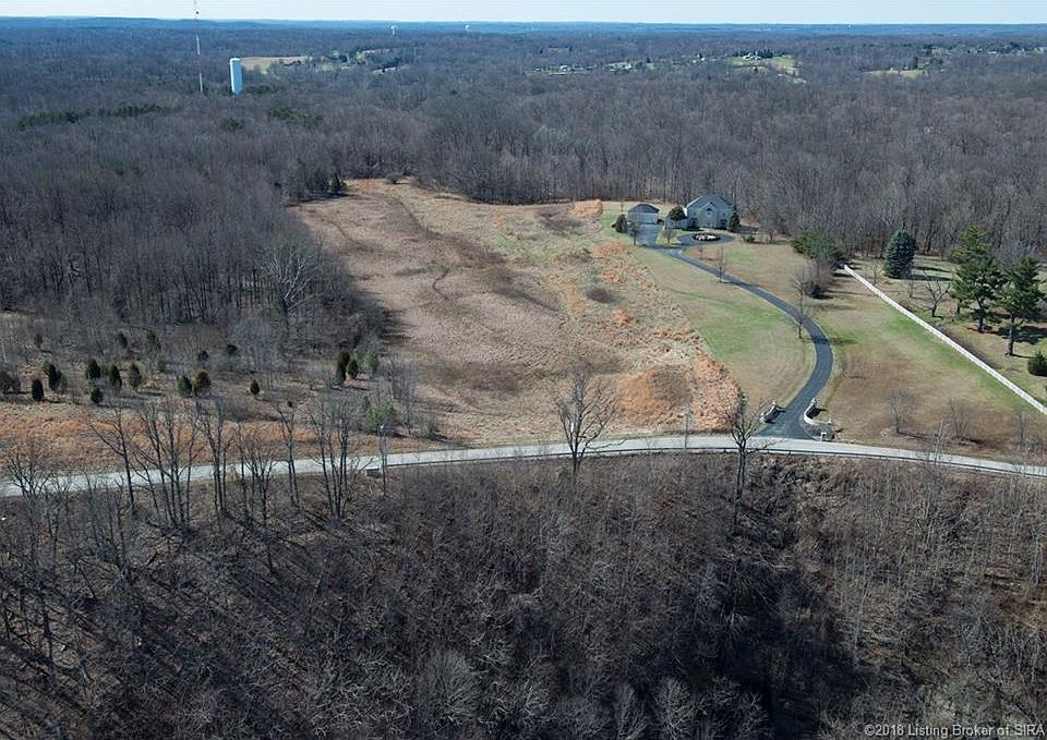 2nd image of S Skyline Dr