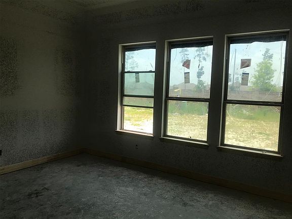 5th image of 12114 Ballshire Pines Dr