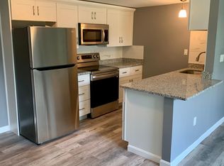 30 Cheshire St #203, Providence, RI 02908