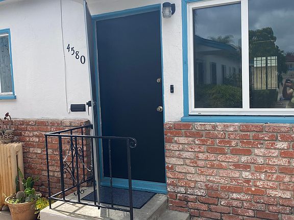 2nd image of 4580 Kensington Dr