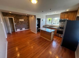 59 Cottage St FLOOR 2, Pt Chester, NY 10573