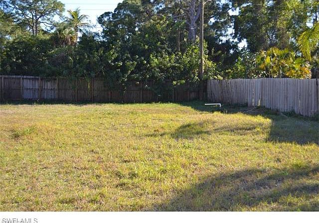 2nd image of 786 111th Ave N