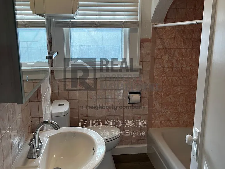 602 W Orman Ave — Photo 7
