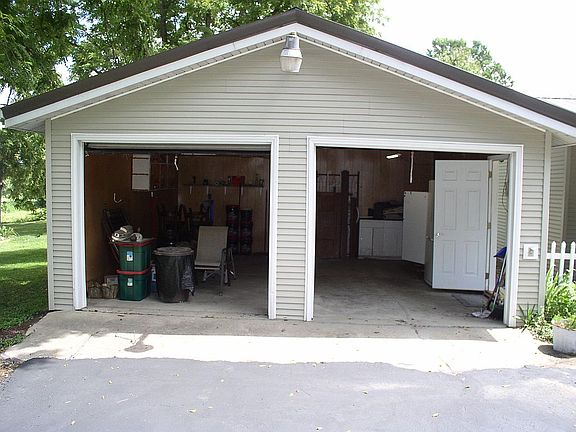 2 car garage