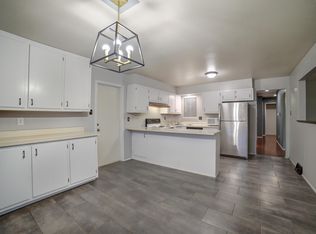 3217 Pitt St NE, Albuquerque, NM 87111