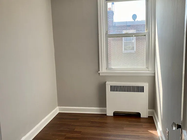 4236 Chippendale St — Photo 10