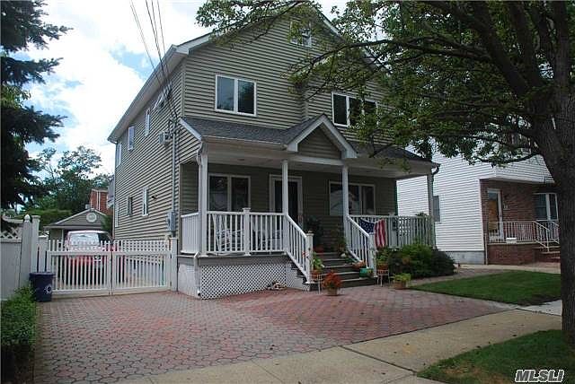 1st image of 1027 N 2nd St