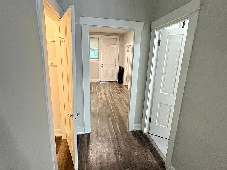 2731 Harris Ave #1 — Photo 3