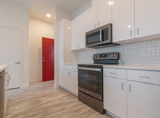 6011 SE 90th Ave #104, Portland, OR 97266