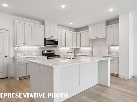 7th image of this home