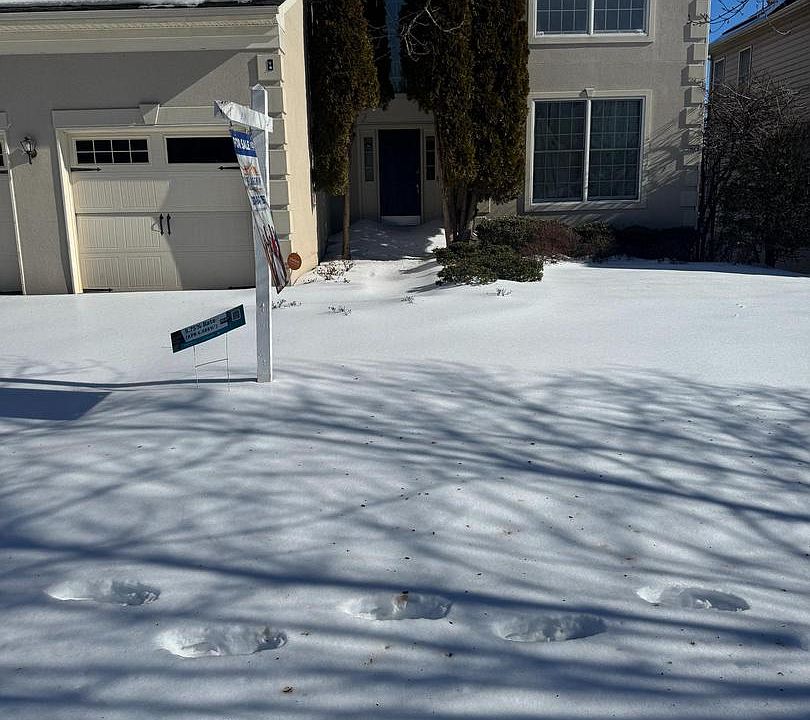 1st image of 4302 Bridle Ridge Rd