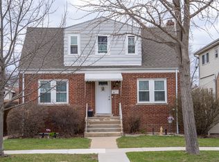 5650 S Newland Ave, Chicago, IL 60638