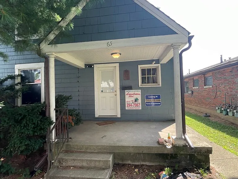 65 E Norwich Ave — Photo 52