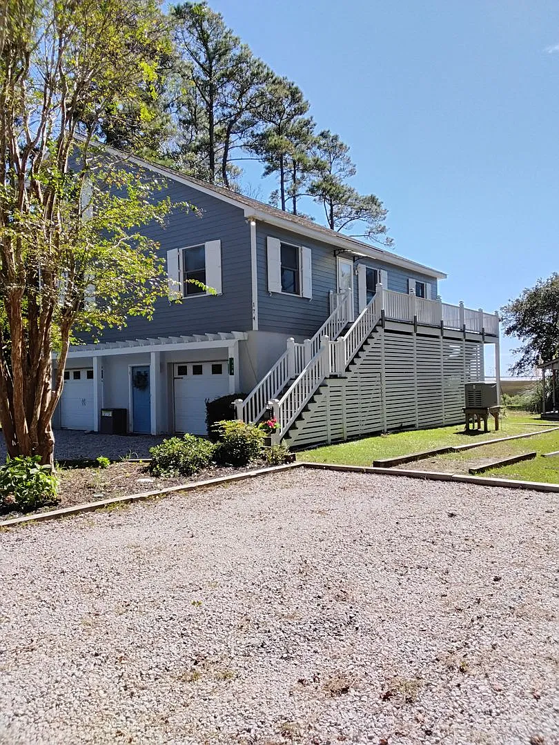Beaufort Home with Intercoastal Water Views! — Photo 1