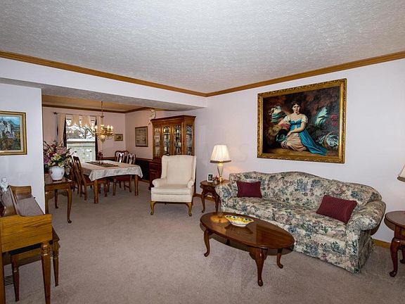 5th image of 2442 Quail Meadow Dr
