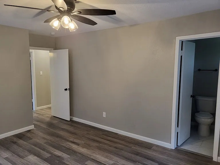 1213 Carroll Dr — Photo 25