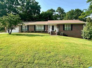 1028 Capri Cir, Bessemer, AL 35023