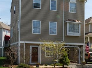 3 Hidden Cove Ct, Middle River, MD 21220