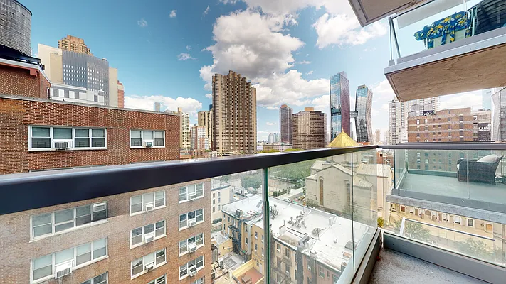 Rented by Bond New York | media 1