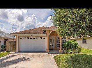 750 105th Ave N, Naples, FL 34108