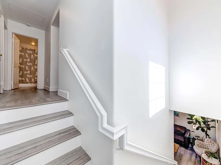 68 Alevera St — Photo 11