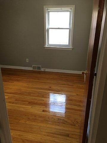 1st image of 5817 S Neenah Ave