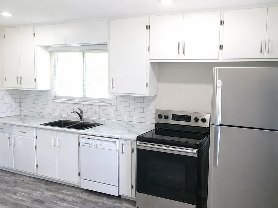1st image of 2922 W 44th Ave #2922