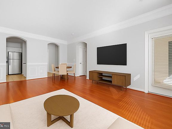 2nd image of 7 Granite Pl Unit 215