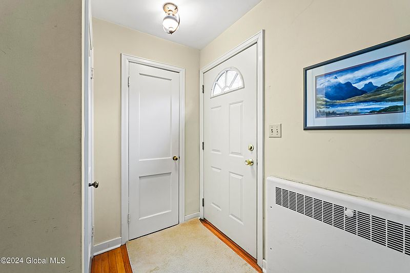 3rd image of 22 Van Vorst Drive
