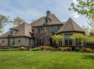 9438 Pine Creek Dr, Powell, OH 43065