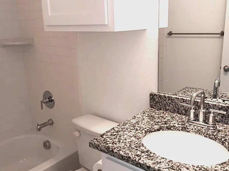 369 Oakbend Dr — Photo 22