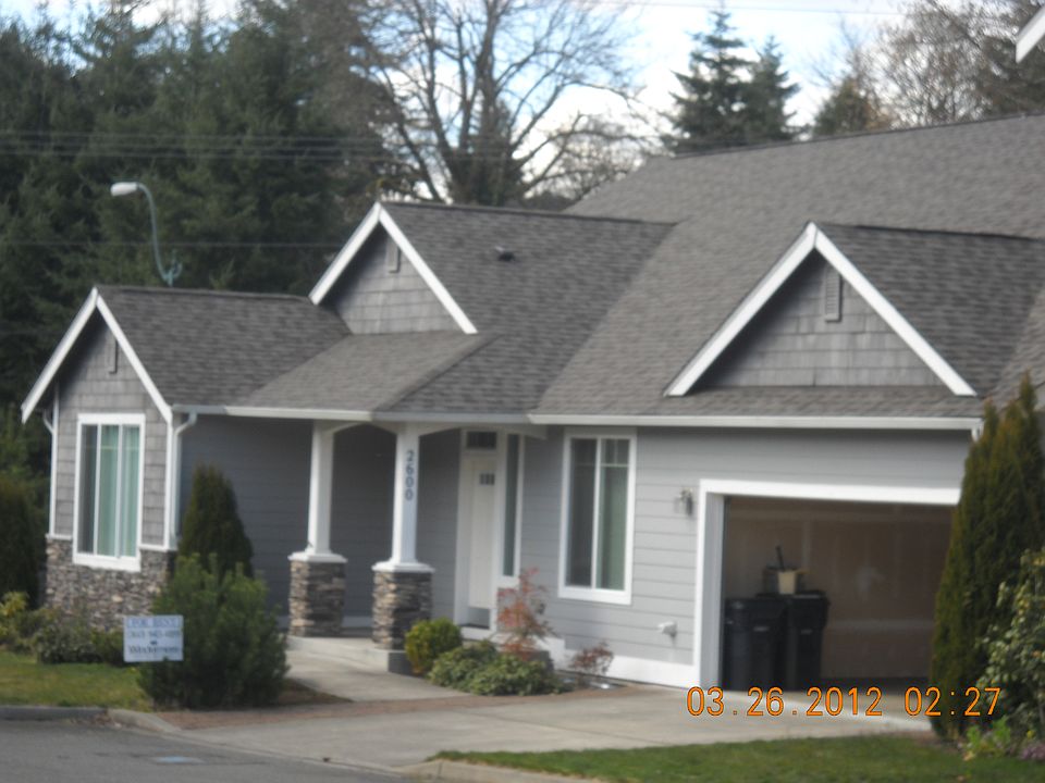 1st image of 2600 Farmer Ln SE