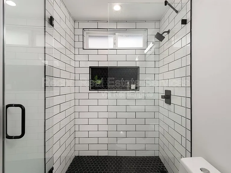 1710 Hanford Dr #1704 — Photo 14