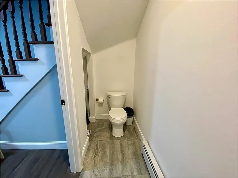 18 Hall Ave — Photo 20