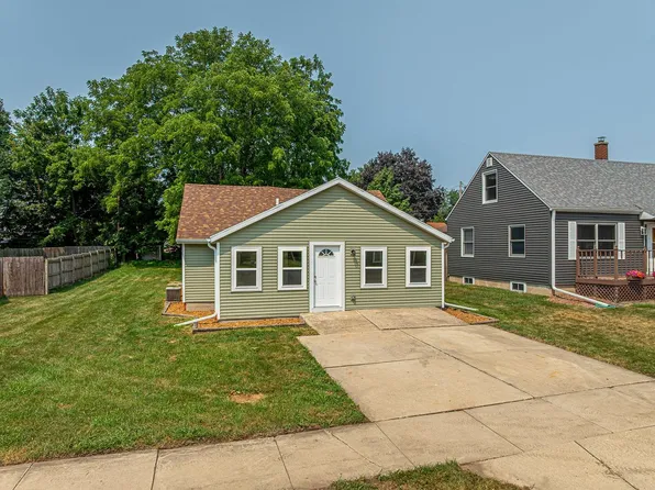 2313 15th Ave, Monroe, WI 53566
