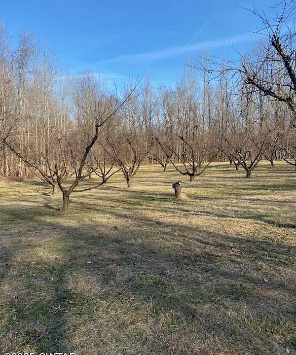 2nd image of 4211 Old Samburg Rd