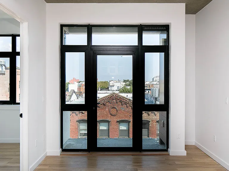 44 Kent St #418 — Photo 10