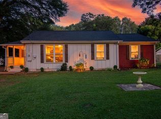 5831 Church St, Flowery Branch, GA 30542