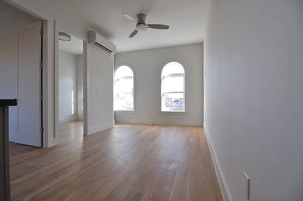 Rented by Bohemia Realty Group | media 2