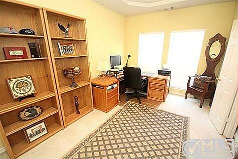 4th image of 1825 Mountain Laurel Ln