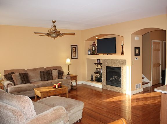 5th image of 1472 W Remington Ln #1472