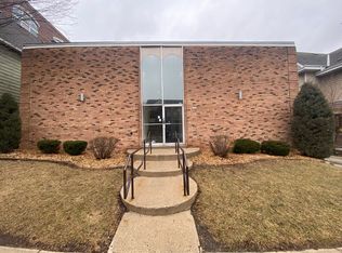 1535 N Van Buren St APT 206, Milwaukee, WI 53202
