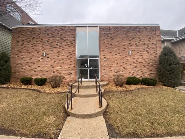 1535 N. Van Buren St.